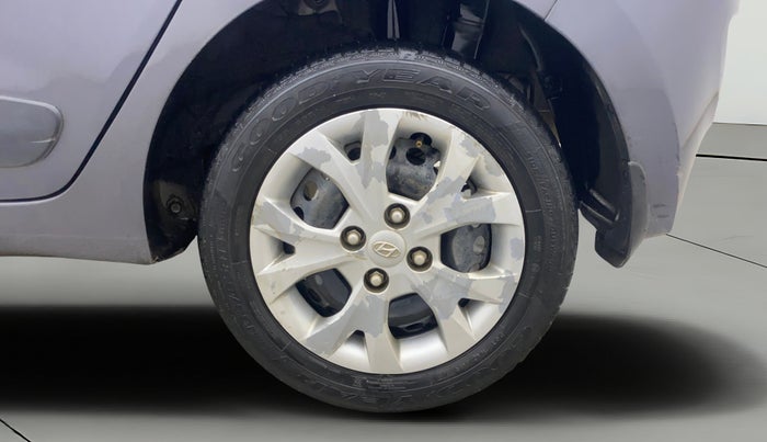 2016 Hyundai Grand i10 SPORTZ 1.2 KAPPA VTVT, Petrol, Manual, 94,181 km, Left Rear Wheel