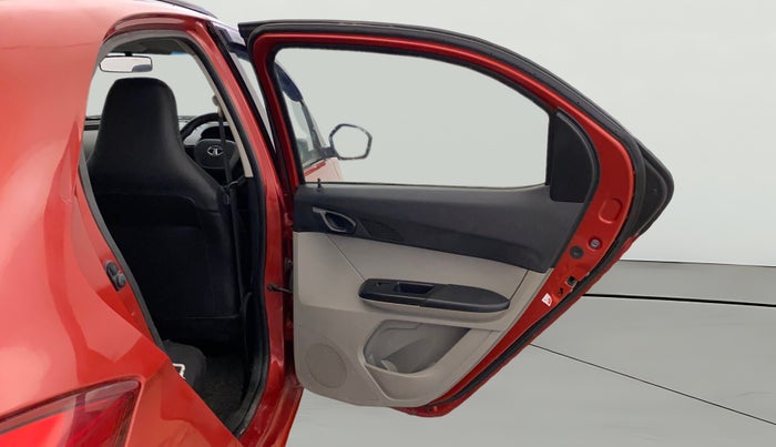 2017 Tata Tiago WIZZ EDITION PETROL, Petrol, Manual, 85,636 km, RHS Rear Door