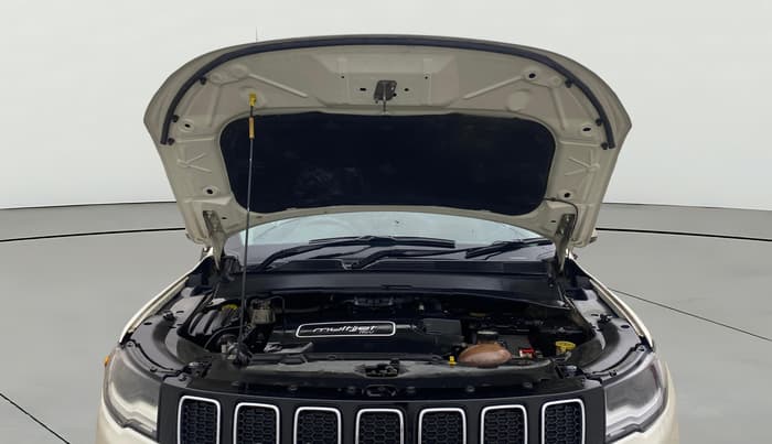 2017 Jeep Compass LONGITUDE (O) 2.0 DIESEL, Diesel, Manual, 1,22,919 km, Open Bonet