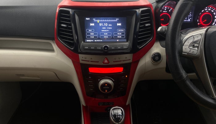 2021 Mahindra XUV300 W8 1.2 PETROL, Petrol, Manual, 55,848 km, Air Conditioner