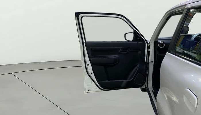 2020 Maruti S PRESSO VXI+, Petrol, Manual, 77,823 km, LHS Front Door
