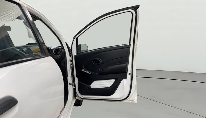 2019 Datsun Go A, Petrol, Manual, 35,801 km, RHS Front Door