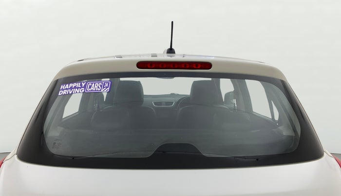 2014 Maruti Swift VXI, Petrol, Manual, 1,06,526 km, Rear Windshield