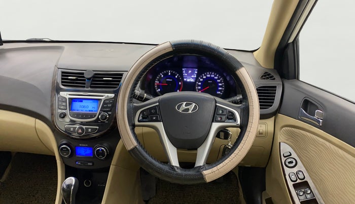 2014 Hyundai Verna FLUIDIC 1.6 CRDI SX AT, Diesel, Automatic, 68,737 km, Steering Wheel Close Up
