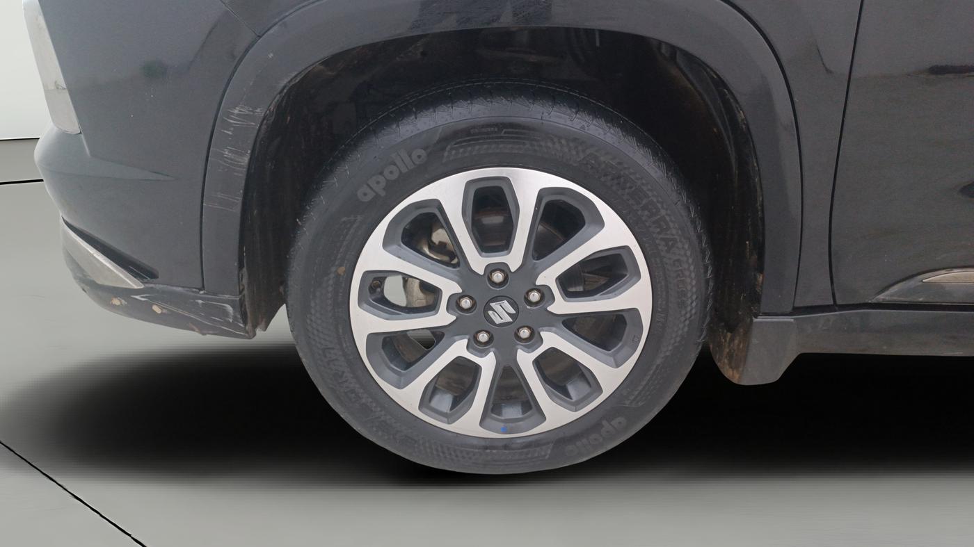 2023 Maruti Grand Vitara ALPHA PLUS HYBRID ECVT, Hybrid, Automatic, 1,07,462 km, Left Front Wheel