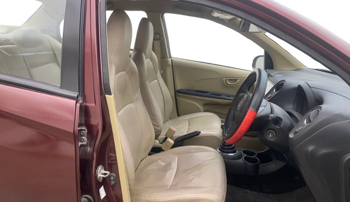 2015 Honda Amaze 1.2L I-VTEC S, Petrol, Manual, 1,09,469 km, Right Side Front Door Cabin