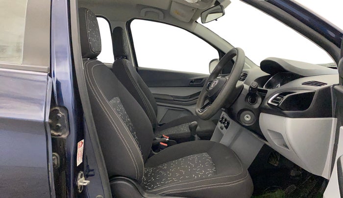 2022 Tata Tiago XT CNG, CNG, Manual, 37,533 km, Right Side Front Door Cabin