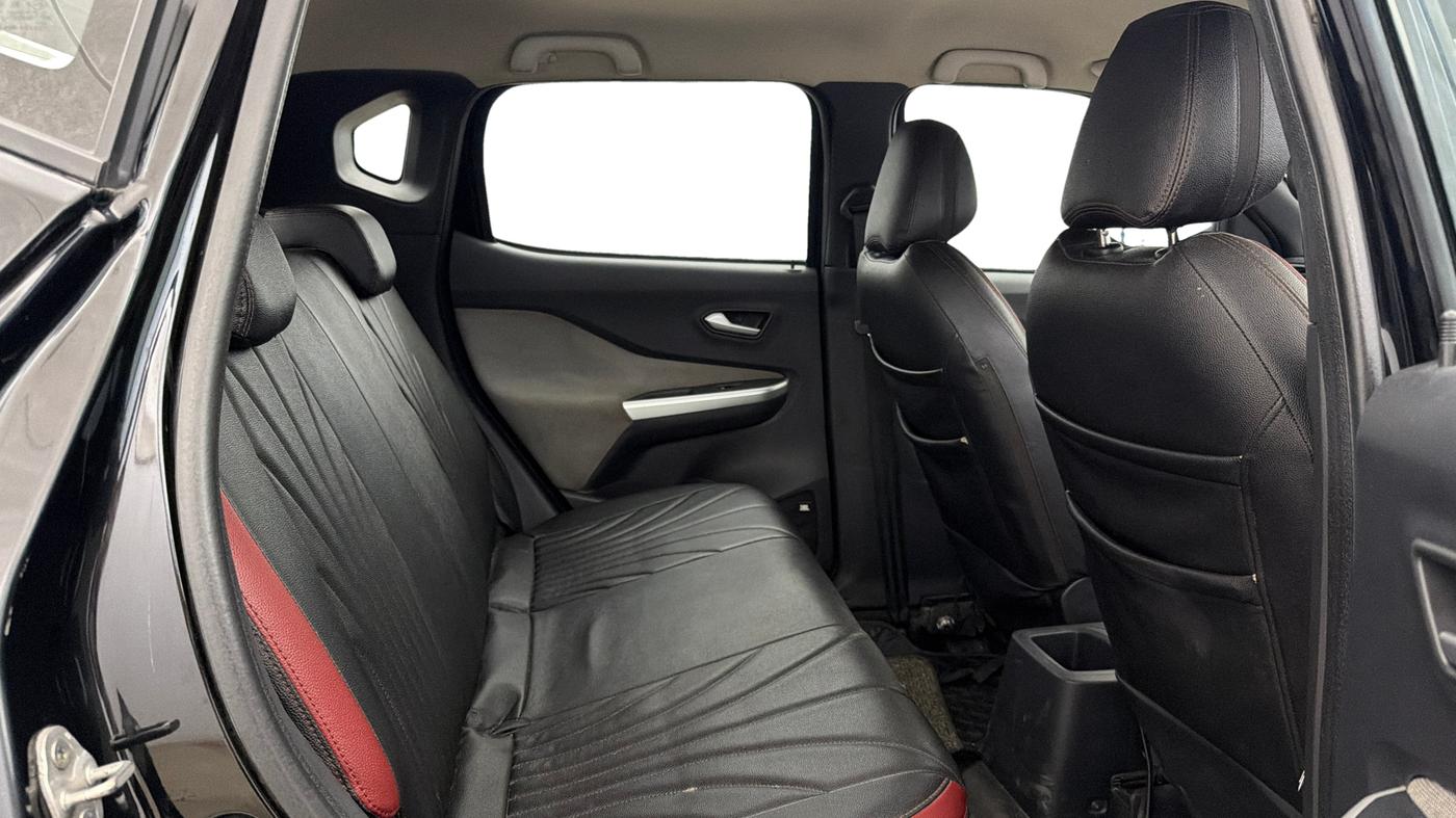 2023 Nissan MAGNITE Magnite Geza Edition, Petrol, Manual, 51,936 km, Right Side Rear Door Cabin