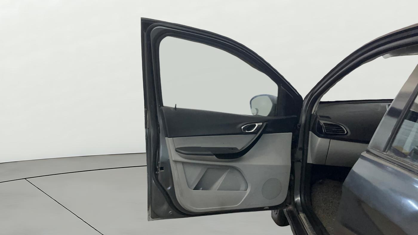 2020 Tata Tiago XZ PETROL, Petrol, Manual, 37,874 km, LHS Front Door