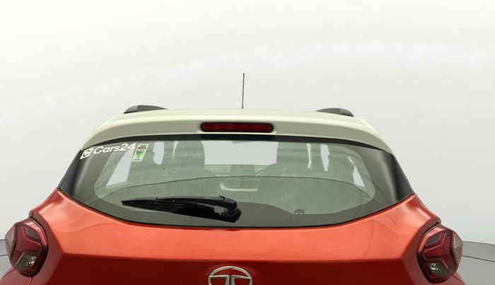 2021 Tata PUNCH CREATIVE AMT 1.2 RTN DUAL TONE, Petrol, Automatic, 89,407 km, Rear Windshield
