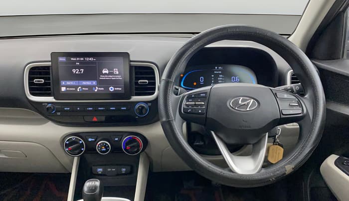 2022 Hyundai VENUE S(O) 1.2, Petrol, Manual, 13,781 km, Steering Wheel Close Up