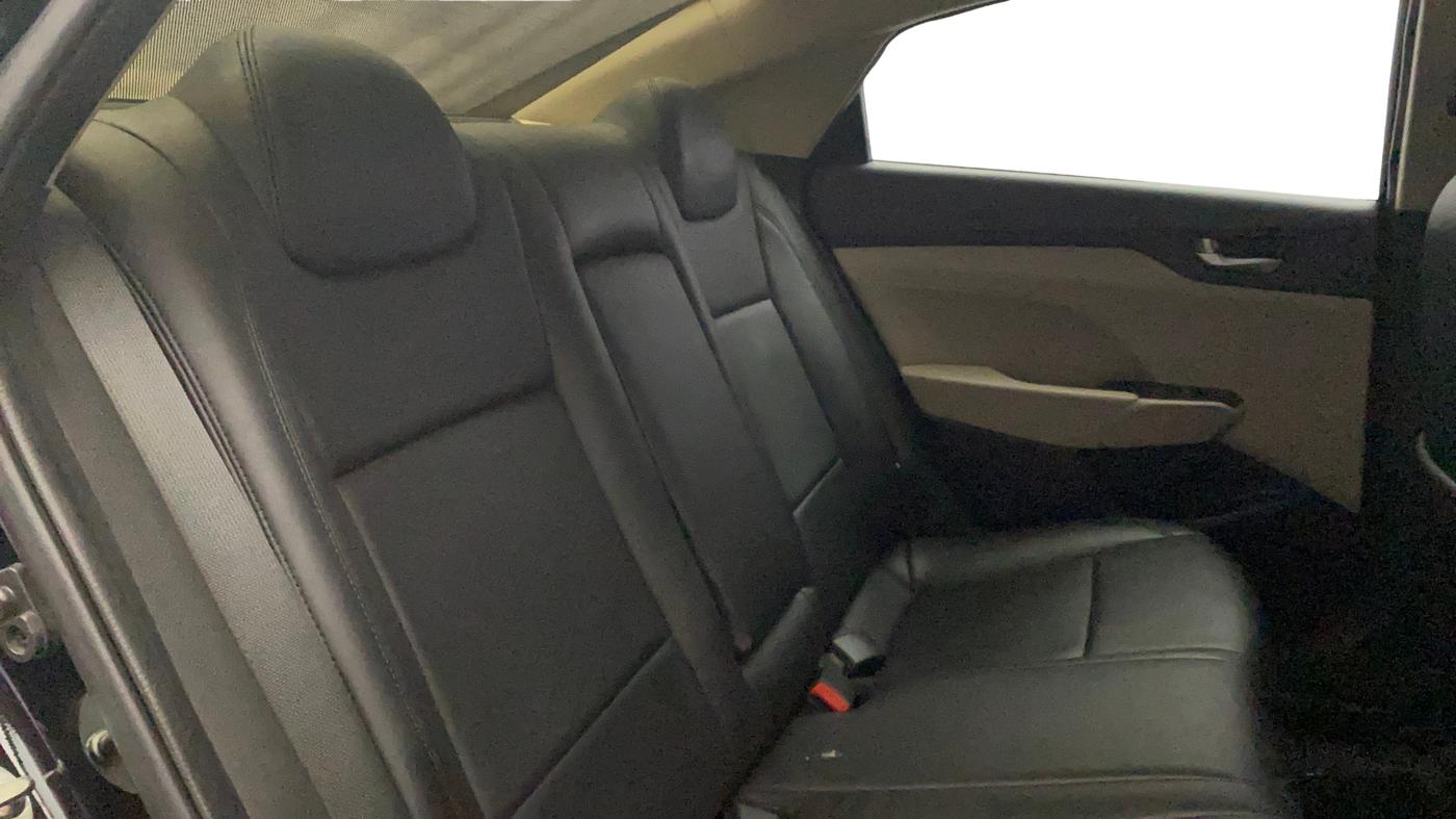 2020 Hyundai Verna SX 1.5 VTVT IVT, Petrol, Automatic, 82,294 km, Right Side Rear Door Cabin