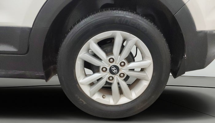 2016 Hyundai Creta SX PLUS 1.6 PETROL, Petrol, Manual, 79,801 km, Left Rear Wheel