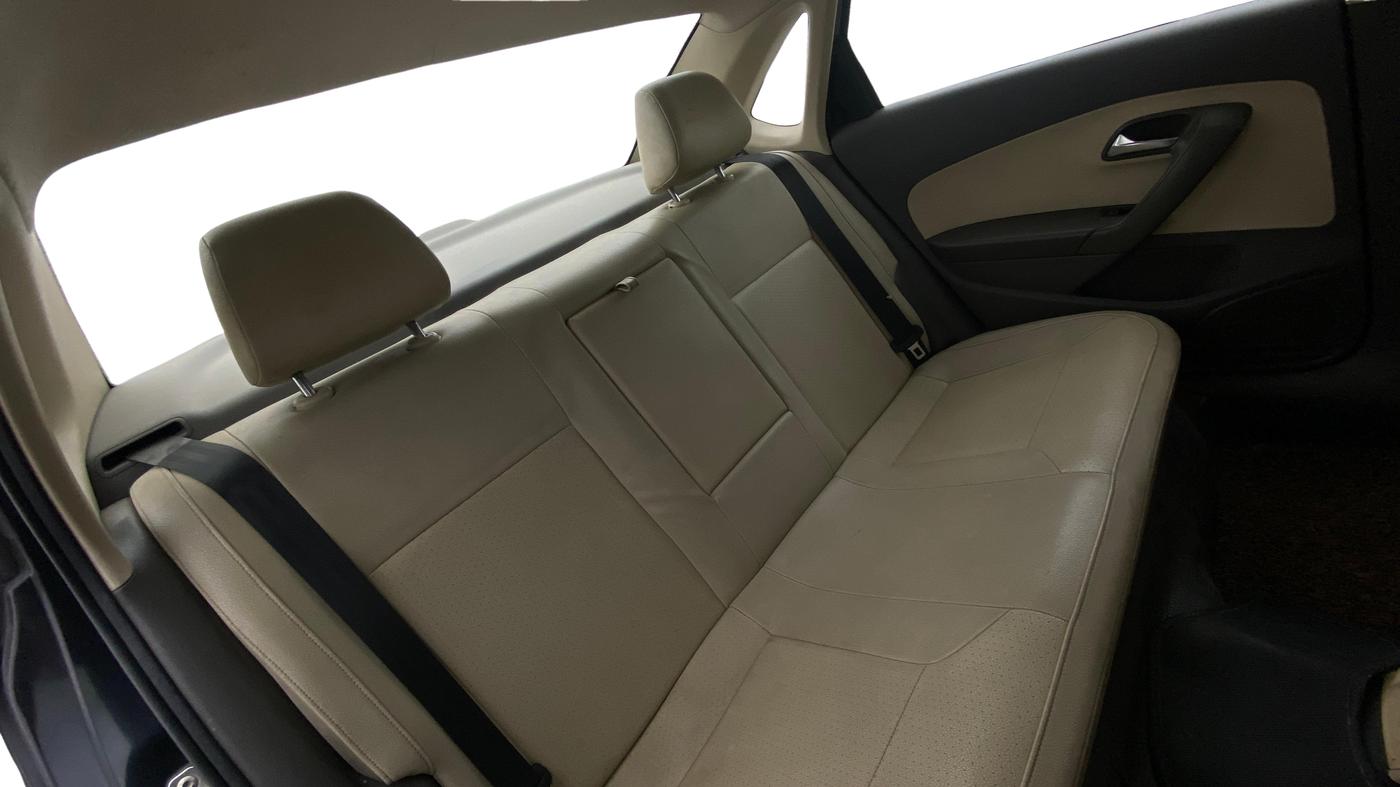 2012 Volkswagen Vento HIGHLINE DIESEL 1.6, Diesel, Manual, 1,45,665 km, Right Side Rear Door Cabin