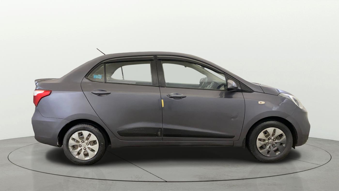 2018 Hyundai Xcent S 1.2, Petrol, Manual, 49,484 km, Right Side View