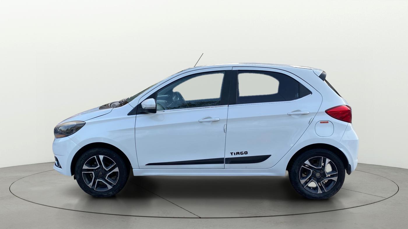 2019 Tata Tiago XZ PLUS PETROL, CNG, Manual, 1,02,379 km, Left Side