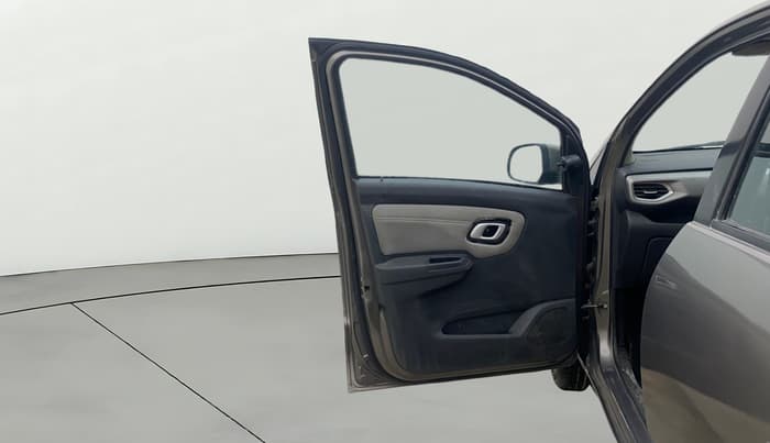 2020 Datsun Redi Go T(O) 1.0, Petrol, Manual, 1,15,392 km, LHS Front Door