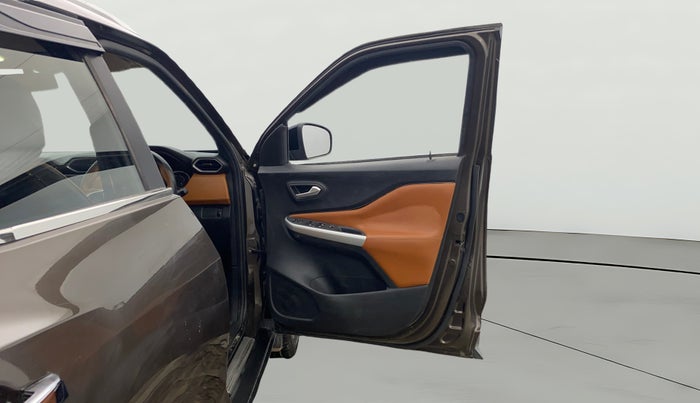 2021 Nissan MAGNITE XL, Petrol, Manual, 54,006 km, RHS Front Door