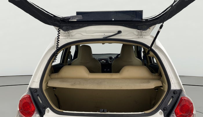 2014 Honda Brio V MT, Petrol, Manual, 85,790 km, Boot Open Zoomed View