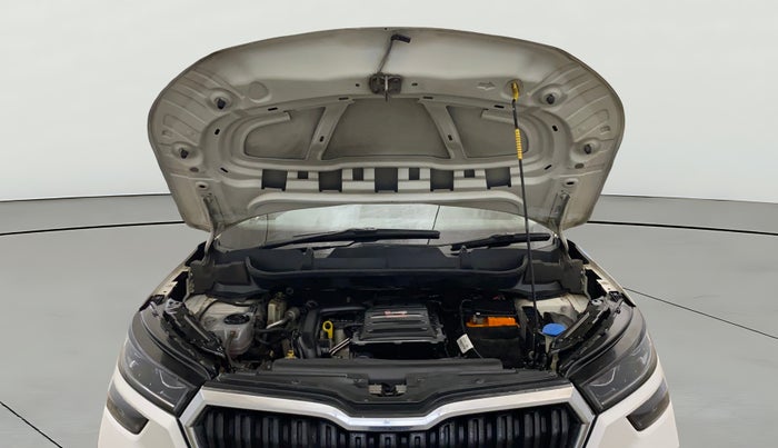 2021 Skoda KUSHAQ STYLE 1.0L TSI AT, Petrol, Automatic, 50,063 km, Open Bonet