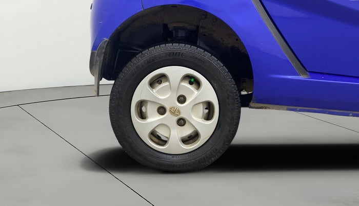 2014 Tata Nano TWIST XT, Petrol, Manual, 49,821 km, Right Rear Wheel