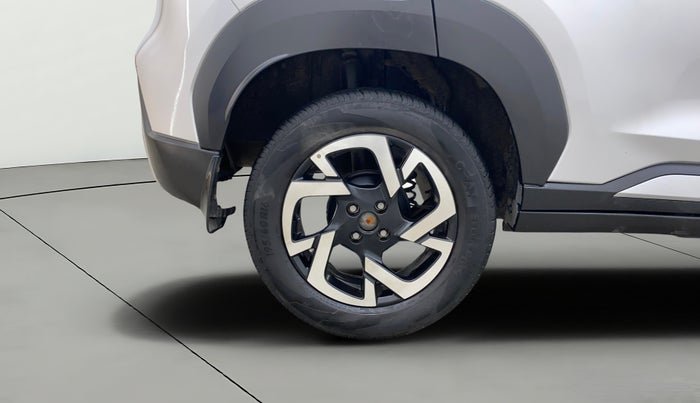 2023 Nissan MAGNITE XV PREMIUM TURBO, Petrol, Manual, 28,171 km, Right Rear Wheel