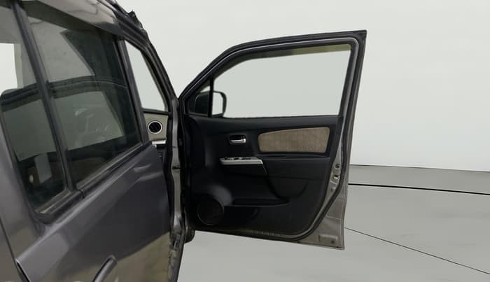 2015 Maruti Wagon R 1.0 VXI, Petrol, Manual, 48,261 km, RHS Front Door