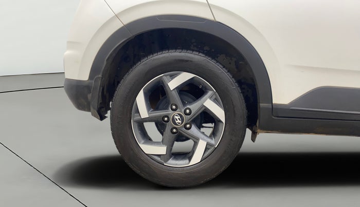 2019 Hyundai VENUE SX 1.0 (O) TURBO, Petrol, Manual, 63,299 km, Right Rear Wheel