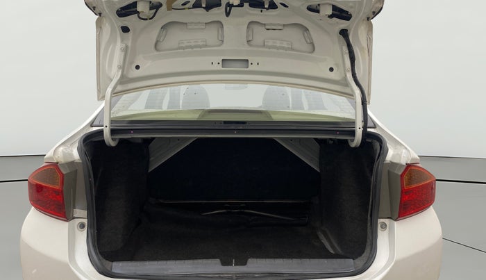 2016 Honda City 1.5L I-VTEC VX (O) MT, Petrol, Manual, 1,20,304 km, Boot Open Zoomed View