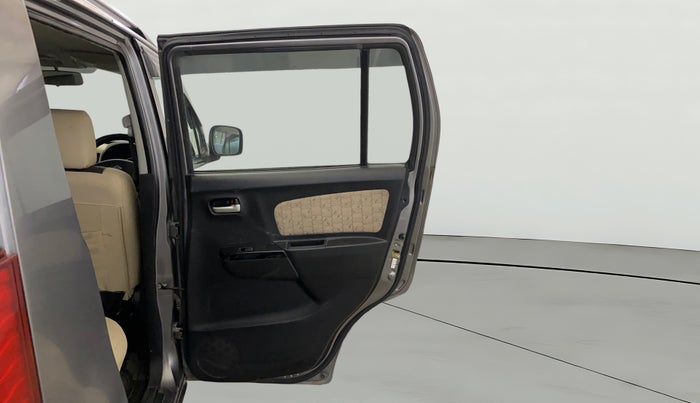 2018 Maruti Wagon R 1.0 VXI AMT, Petrol, Automatic, 22,191 km, RHS Rear Door