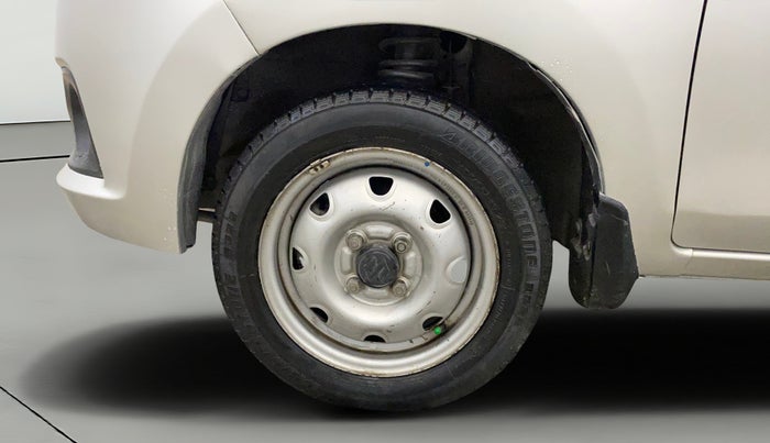 2016 Maruti Alto K10 LXI, Petrol, Manual, 49,688 km, Left Front Wheel