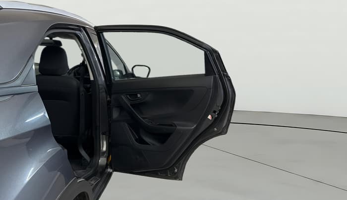 2024 Tata NEXON SMART+ 1.2 PETROL, CNG, Manual, 16,614 km, RHS Rear Door