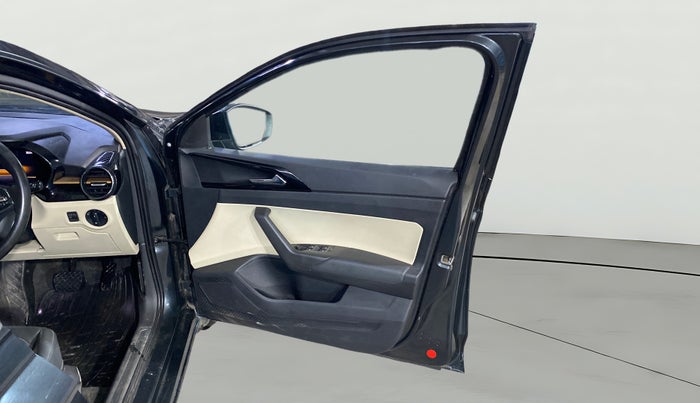 2024 Skoda SLAVIA STYLE 1.0L TSI AT, Petrol, Automatic, 16,234 km, RHS Front Door