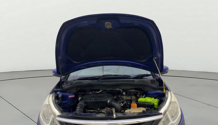 2015 Tata Zest XE PETROL, Petrol, Manual, 90,782 km, Open Bonet