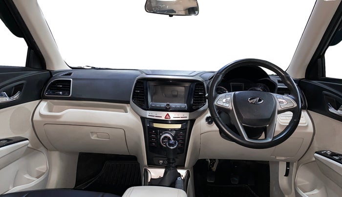 2022 Mahindra XUV300 W8 1.2 PETROL, Petrol, Manual, 41,305 km, Dashboard