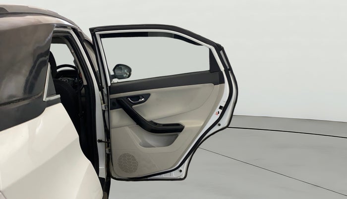 2023 Tata NEXON XZ PLUS DIESEL SUNROOF, Diesel, Manual, 46,600 km, RHS Rear Door