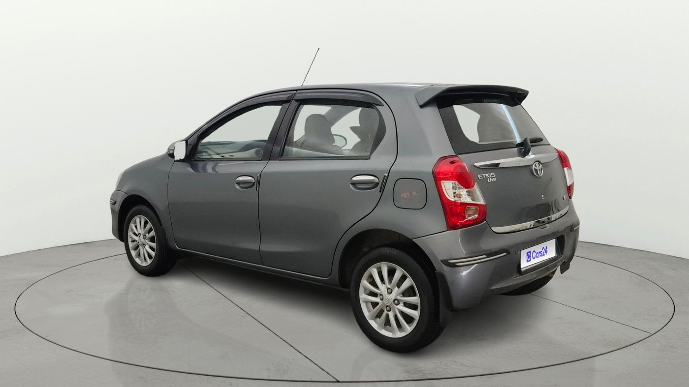 2016 Toyota Etios Liva VX, Petrol, Manual, 72,454 km, Left Back Diagonal