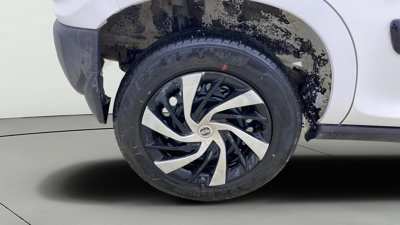 2022 Maruti S PRESSO VXI (O), Petrol, Manual, 48,556 km, Right Rear Wheel