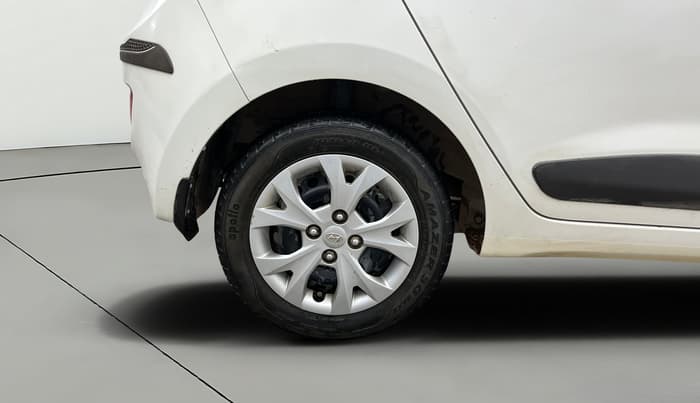 2015 Hyundai Grand i10 SPORTZ 1.2 KAPPA VTVT, Petrol, Manual, 17,282 km, Right Rear Wheel