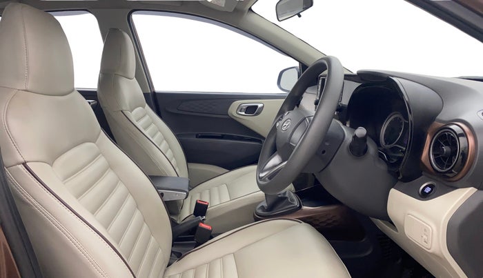 2020 Hyundai AURA SX 1.2, Petrol, Manual, 39,969 km, Right Side Front Door Cabin