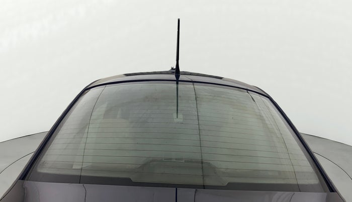 2014 Volkswagen Vento HIGHLINE 1.2 TSI, Petrol, Manual, 1,13,524 km, Rear Windshield