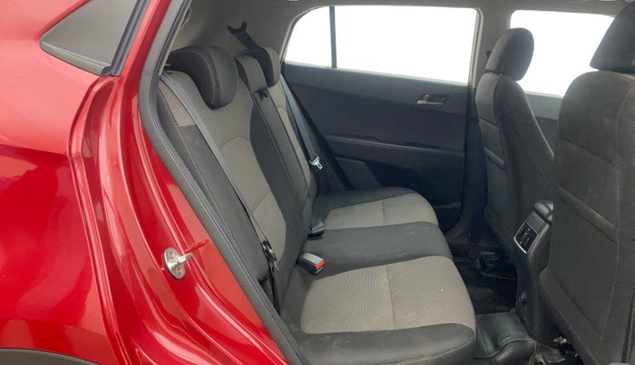 2017 Hyundai Creta SX PLUS 1.6 PETROL, Petrol, Manual, 19,536 km, Right Side Rear Door Cabin