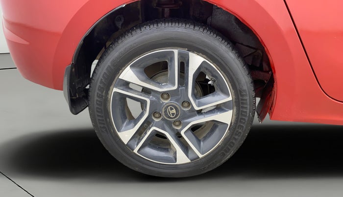 2018 Tata TIGOR XZ PETROL, Petrol, Manual, 95,399 km, Right Rear Wheel