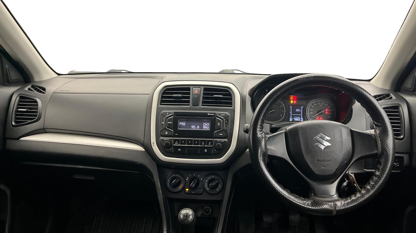 2021 Maruti Vitara Brezza LXI, Petrol, Manual, 73,786 km, Dashboard
