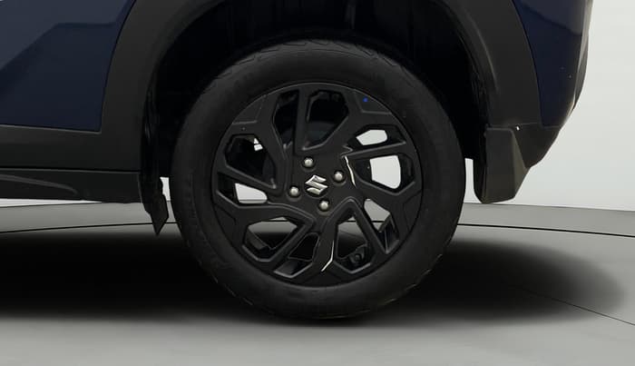 2023 Maruti FRONX DELTA PLUS 1.2L AGS, Petrol, Automatic, 42,316 km, Left Rear Wheel