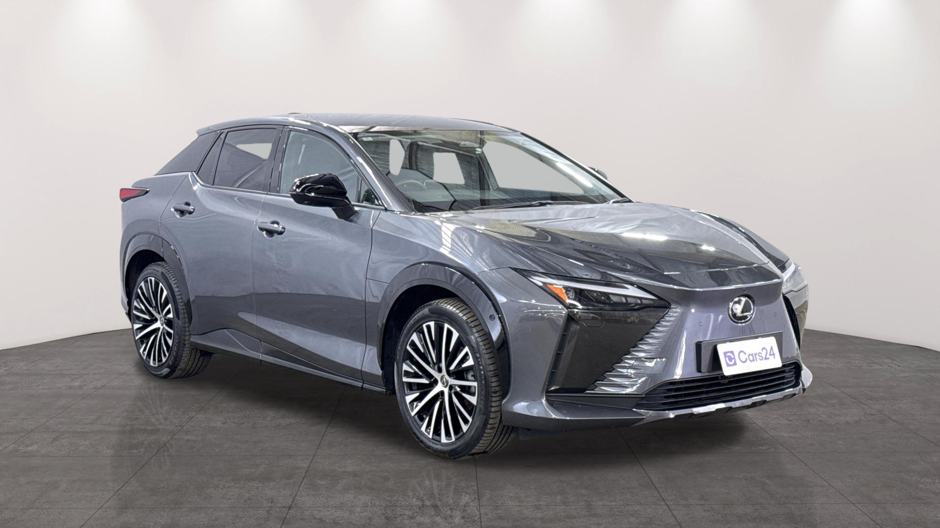Lexus Rz450e image
