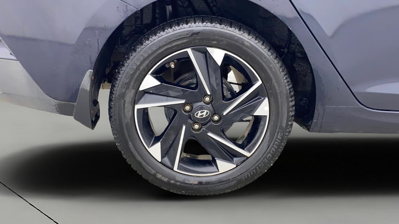 2021 Hyundai Verna SX (O)1.5 VTVT, Petrol, Manual, 43,157 km, Right Rear Wheel