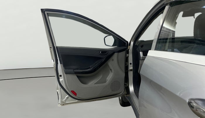 2018 Tata NEXON XMA PETROL, Petrol, Automatic, 39,067 km, LHS Front Door