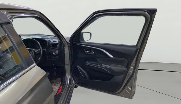 2024 Maruti Swift ZXI PLUS, Petrol, Manual, 30,085 km, RHS Front Door
