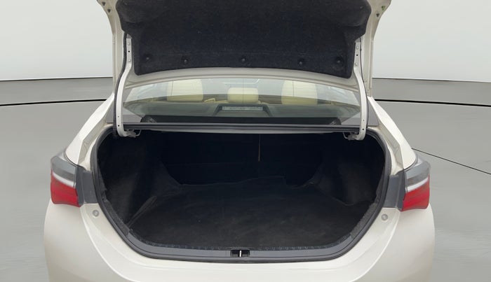 2018 Toyota Corolla Altis G PETROL, Petrol, Manual, 42,165 km, Boot Open Zoomed View